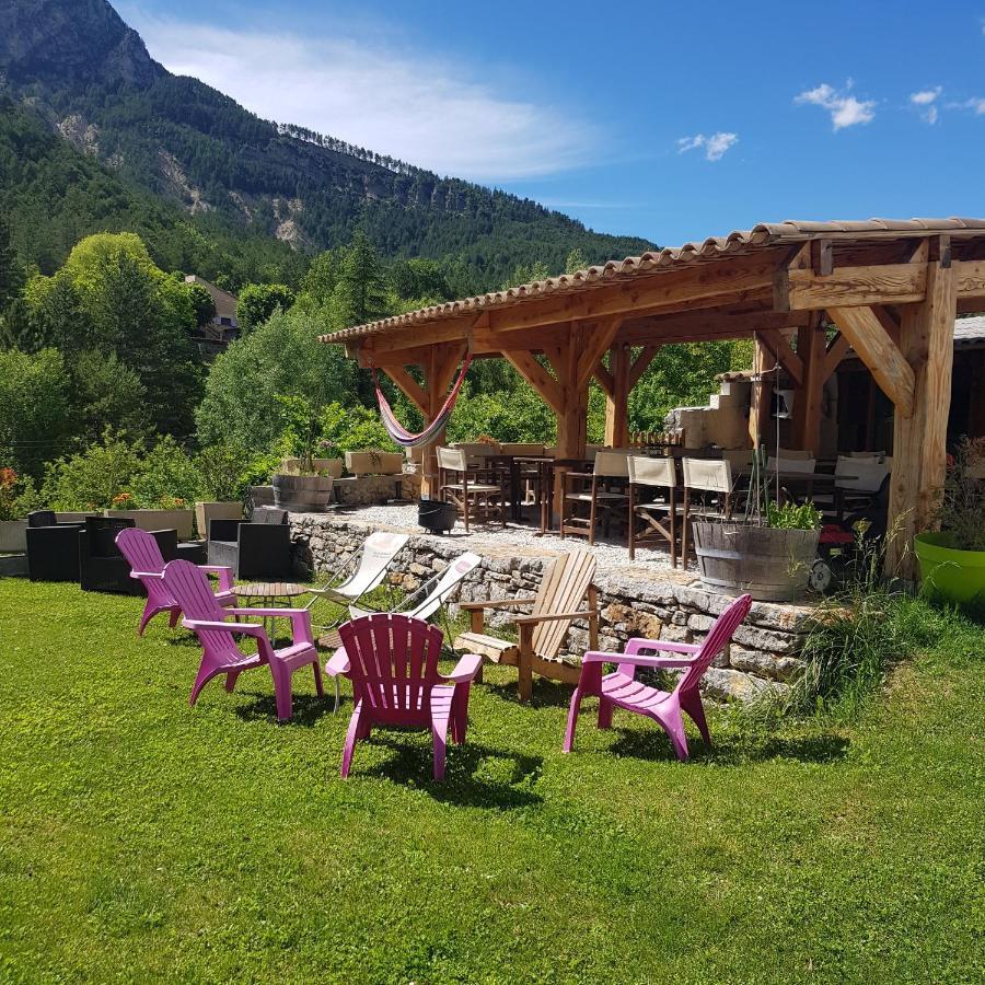 Camping Calme Et Nature Кастеллан Экстерьер фото