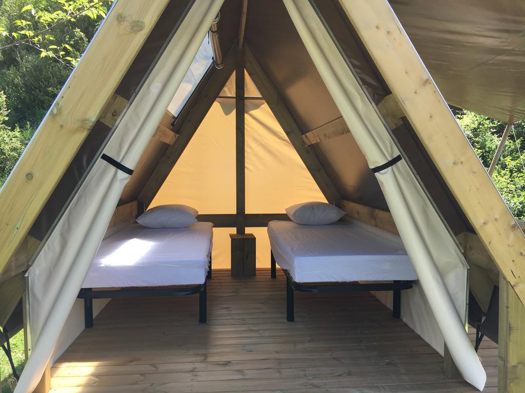 Camping Calme Et Nature Кастеллан Экстерьер фото