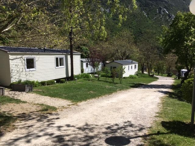 Camping Calme Et Nature Кастеллан Экстерьер фото